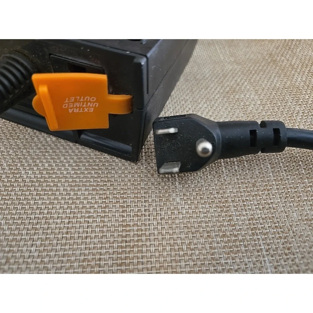 Sylvania SA 210 Outdoor Digital Timer 3-Outlet Zip-Set Pool Pump Landscape Light
